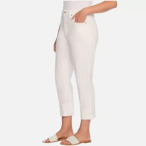 Frye Women’s High-Rise White Amari Cropped Jeans NWOT - Picture 2 of 16